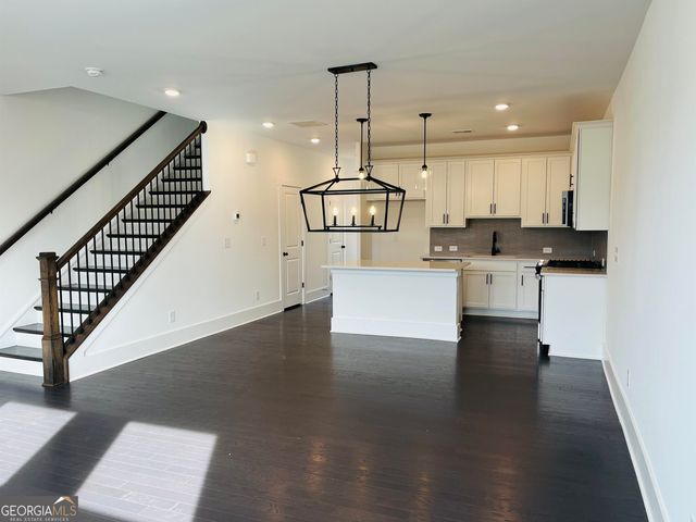 1568 Driggs Drive NW, Atlanta, GA 30318