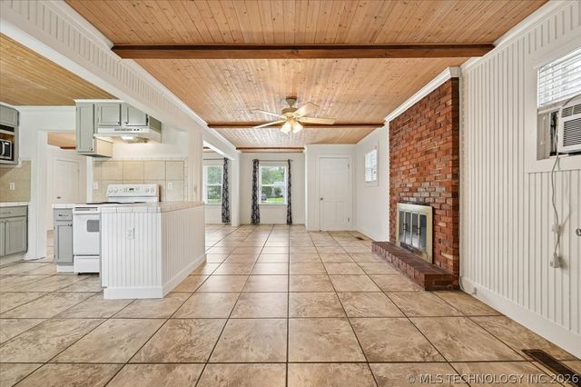 4385 S St Louis Avenue, Tulsa, OK 74105