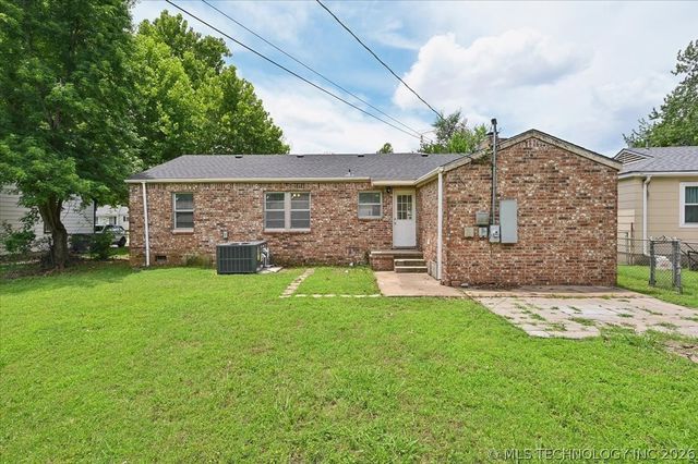 4385 S St Louis Avenue, Tulsa, OK 74105