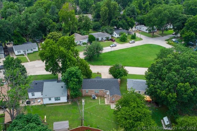 4385 S St Louis Avenue, Tulsa, OK 74105