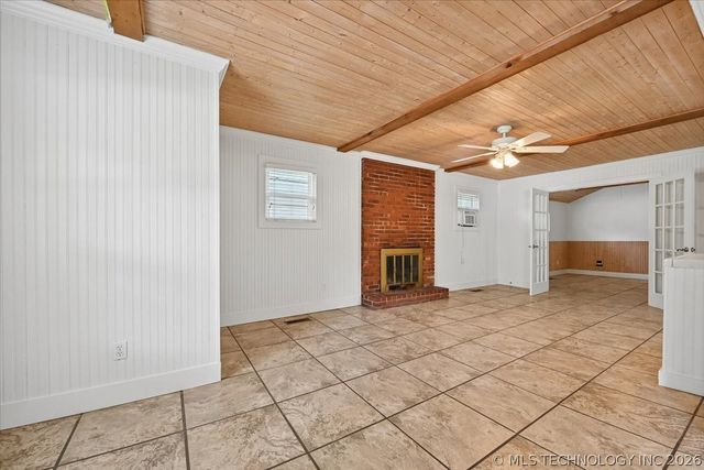 4385 S St Louis Avenue, Tulsa, OK 74105