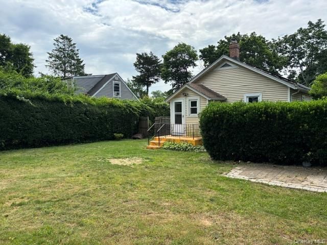 22 E 5th Street, Huntington Station, NY 11746