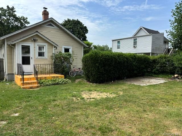 22 E 5th Street, Huntington Station, NY 11746