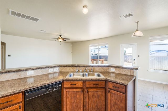 6001 Bridgewood Drive, Killeen, TX 76549