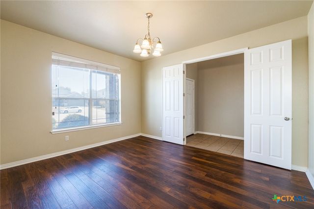 6001 Bridgewood Drive, Killeen, TX 76549