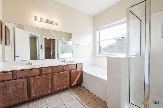 6001 Bridgewood Drive, Killeen, TX 76549