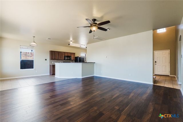 6001 Bridgewood Drive, Killeen, TX 76549