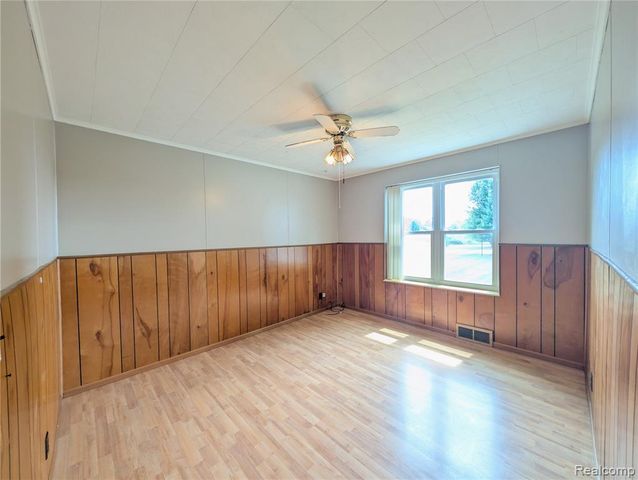 2173 W Mount Morris Road, Mount Morris, MI 48458
