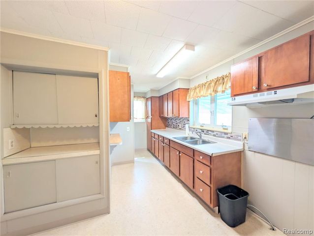 2173 W Mount Morris Road, Mount Morris, MI 48458