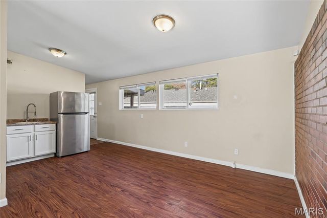 6661 Pepperidge Drive, Berkeley, MO 63134