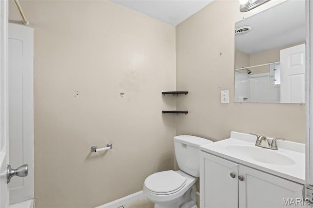 6661 Pepperidge Drive, Berkeley, MO 63134