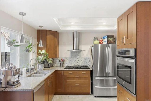1651 S Juniper Street 20, Escondido, CA 92025