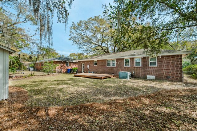 1719 Weston Avenue, Charleston, SC 29407