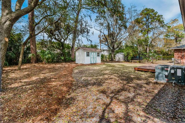 1719 Weston Avenue, Charleston, SC 29407
