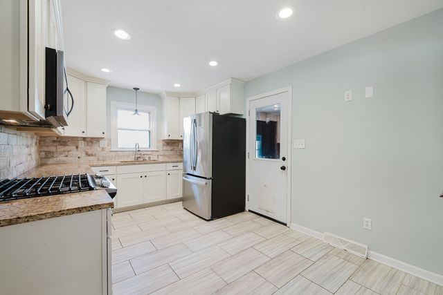 1719 Weston Avenue, Charleston, SC 29407