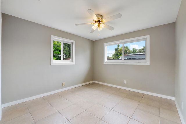 620 N 66th Avenue, Hollywood, FL 33024
