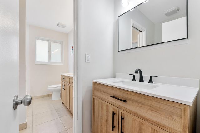 620 N 66th Avenue, Hollywood, FL 33024