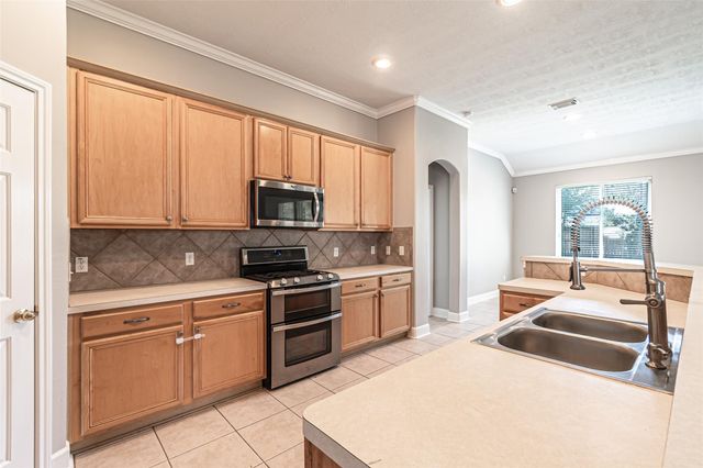 20815 Golden Sycamore Trail, Cypress, TX 77433