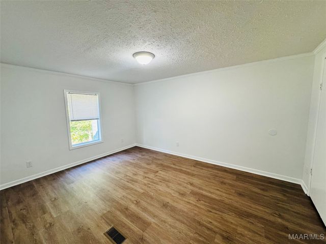 205 Ashwood Drive, Titus, AL 36080