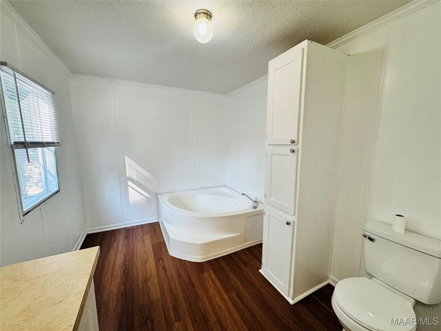 205 Ashwood Drive, Titus, AL 36080