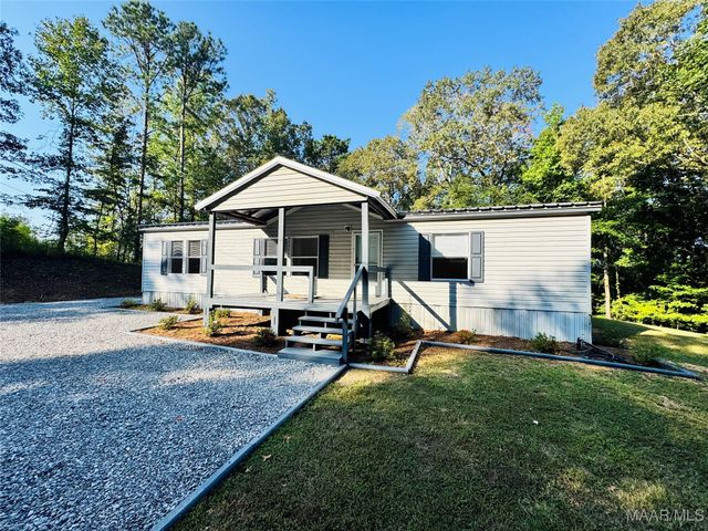 205 Ashwood Drive, Titus, AL 36080