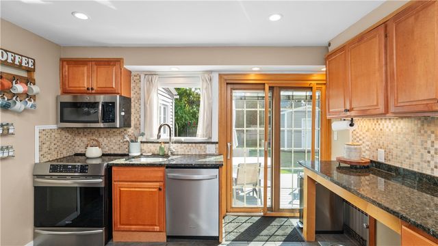 449 Pawtucket Avenue, East Providence, RI 02916