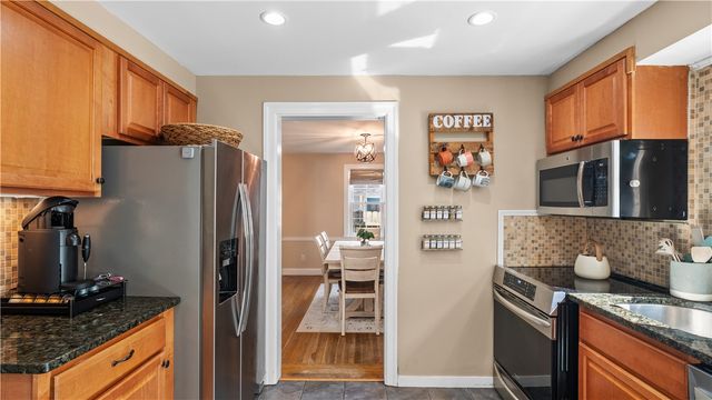 449 Pawtucket Avenue, East Providence, RI 02916