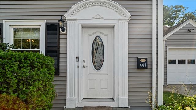 449 Pawtucket Avenue, East Providence, RI 02916