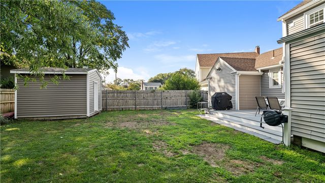 449 Pawtucket Avenue, East Providence, RI 02916