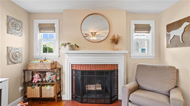 449 Pawtucket Avenue, East Providence, RI 02916