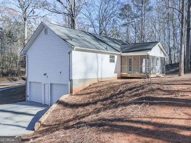 472 Crowe Springs Road, White, GA 30184