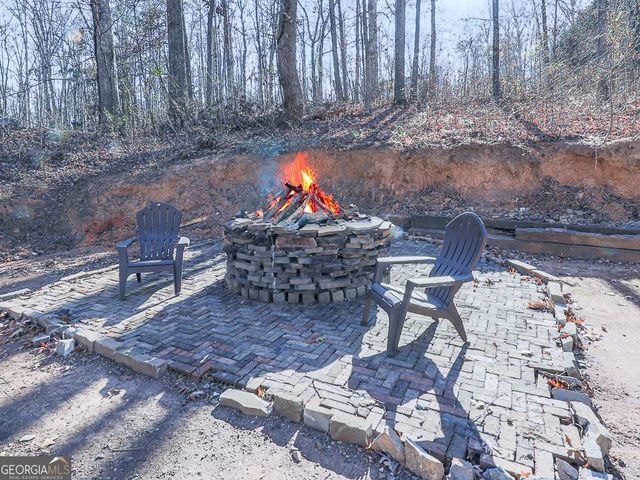 472 Crowe Springs Road, White, GA 30184