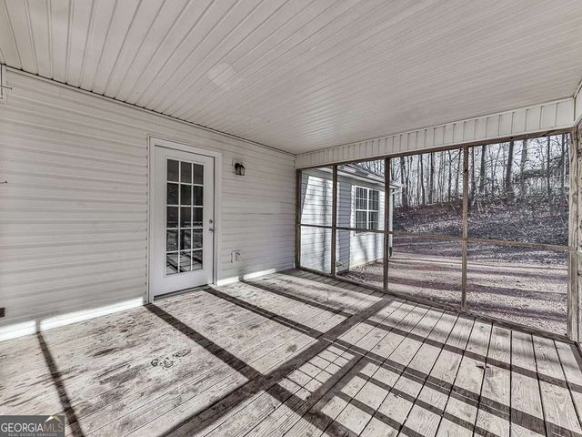 472 Crowe Springs Road, White, GA 30184