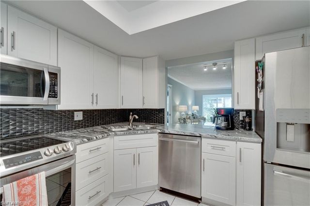 1960 Bald Eagle DR 204A, Naples, FL 34105