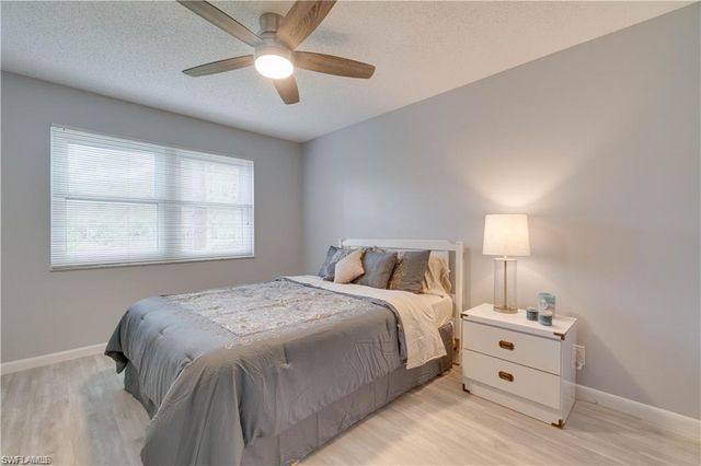 1960 Bald Eagle DR 204A, Naples, FL 34105