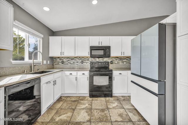 5825 Sepia Court, Sun Valley, NV 89433