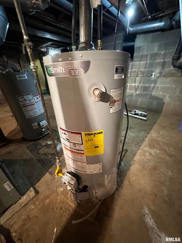 3135 W STARR Street, Peoria, IL 61605