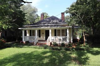 1605 Broad Street, Camden, SC 29020
