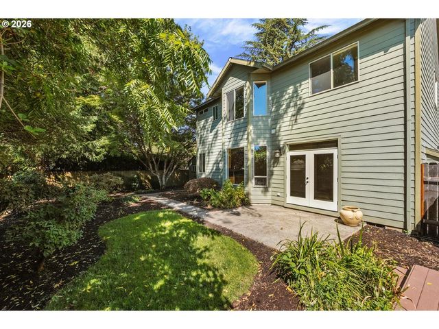14927 Se CEDAR Ave, Milwaukie, OR 97267