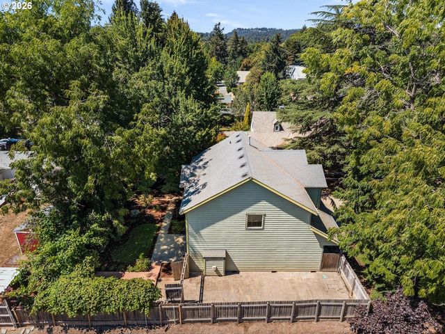 14927 Se CEDAR Ave, Milwaukie, OR 97267