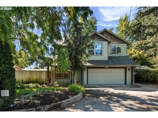 14927 Se CEDAR Ave, Milwaukie, OR 97267
