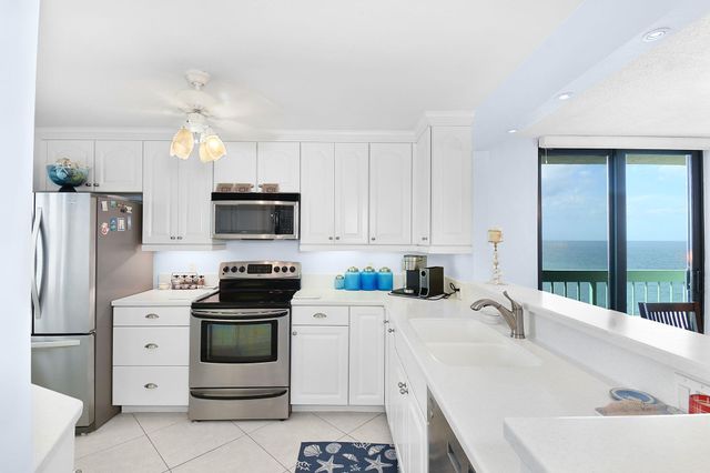 9940 S OCEAN Drive 1101, Jensen Beach, FL 34957