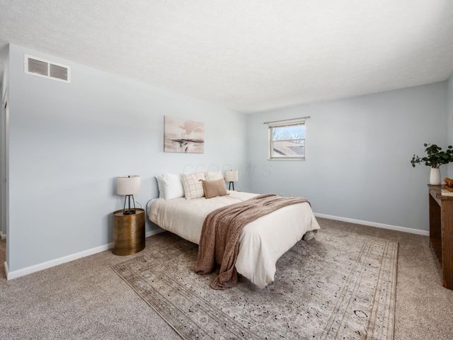 1638 Carrigallen Lane, Columbus, OH 43228