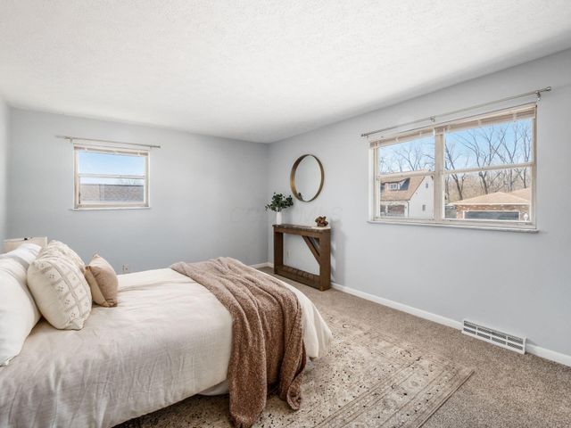 1638 Carrigallen Lane, Columbus, OH 43228