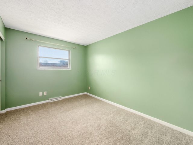 1638 Carrigallen Lane, Columbus, OH 43228