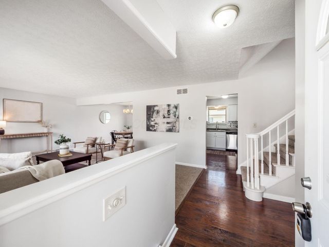 1638 Carrigallen Lane, Columbus, OH 43228