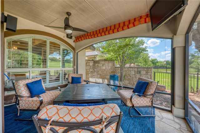 604 Fault Line DR, Horseshoe Bay, TX 78657