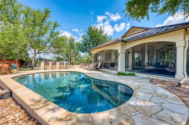 604 Fault Line DR, Horseshoe Bay, TX 78657