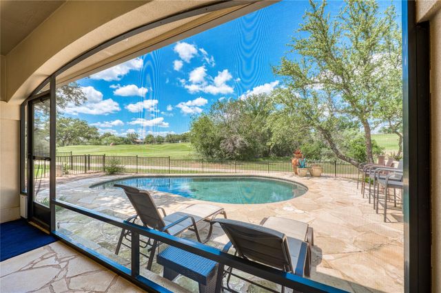 604 Fault Line DR, Horseshoe Bay, TX 78657