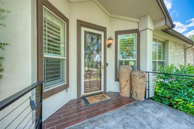 604 Fault Line DR, Horseshoe Bay, TX 78657